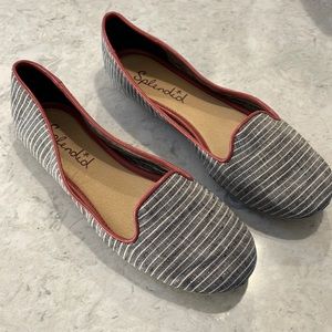 Never worn, Splendid flats